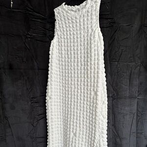 New, unknown brand, white, puckered fabric, maxi dress size L